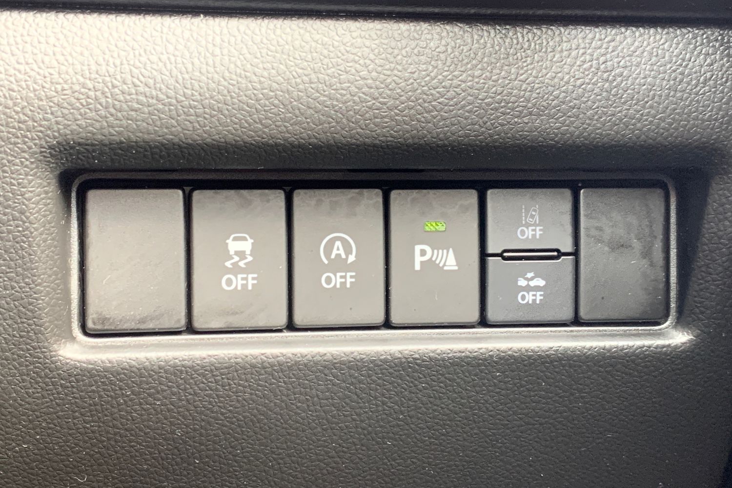 Used Suzuki Swift 2023 for sale - 75917012: Photo 25