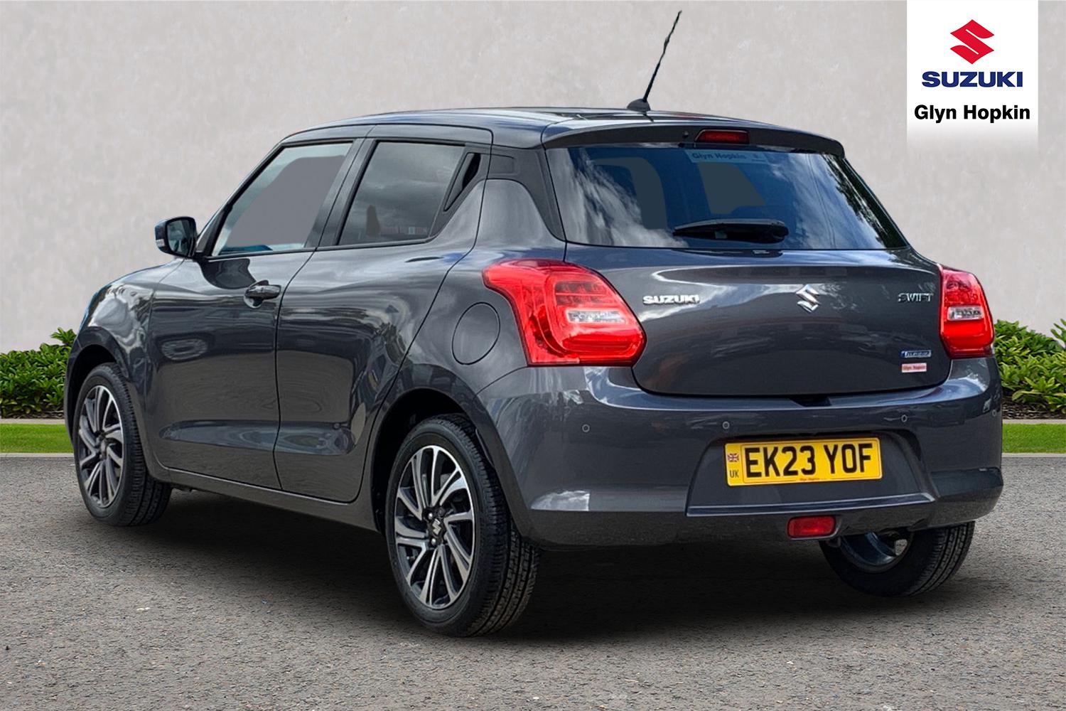 Used Suzuki Swift 2023 for sale - 75917012: Photo 5