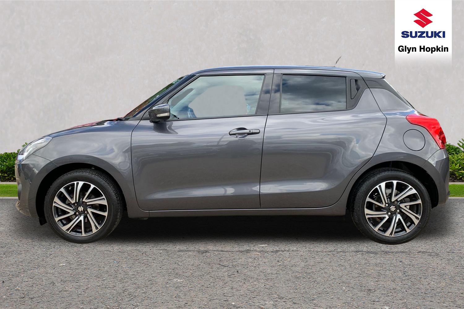 Used Suzuki Swift 2023 for sale - 75917012: Photo 6