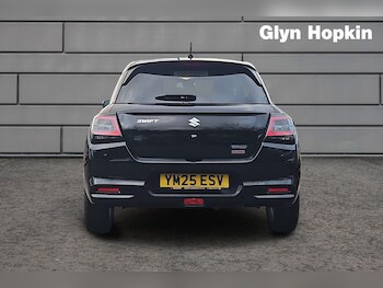 Used Suzuki Swift 2025 for sale - 77167304: Photo