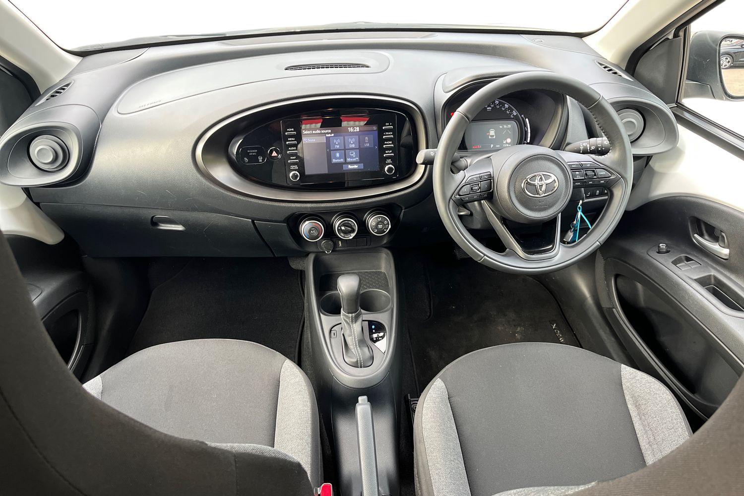 Used Toyota Aygo X 2022 for sale - 75916937: Photo 12