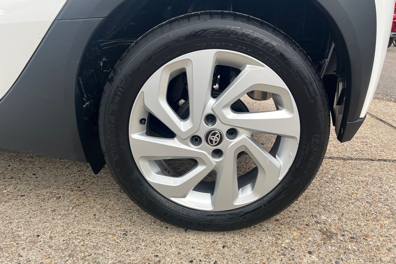 Used Toyota Aygo X 2022 for sale - 75916937: Photo 32