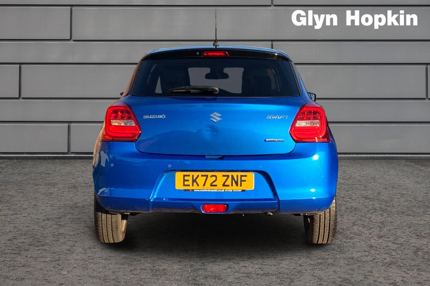 Used Suzuki Swift 2022 for sale - 77167303: Photo 4