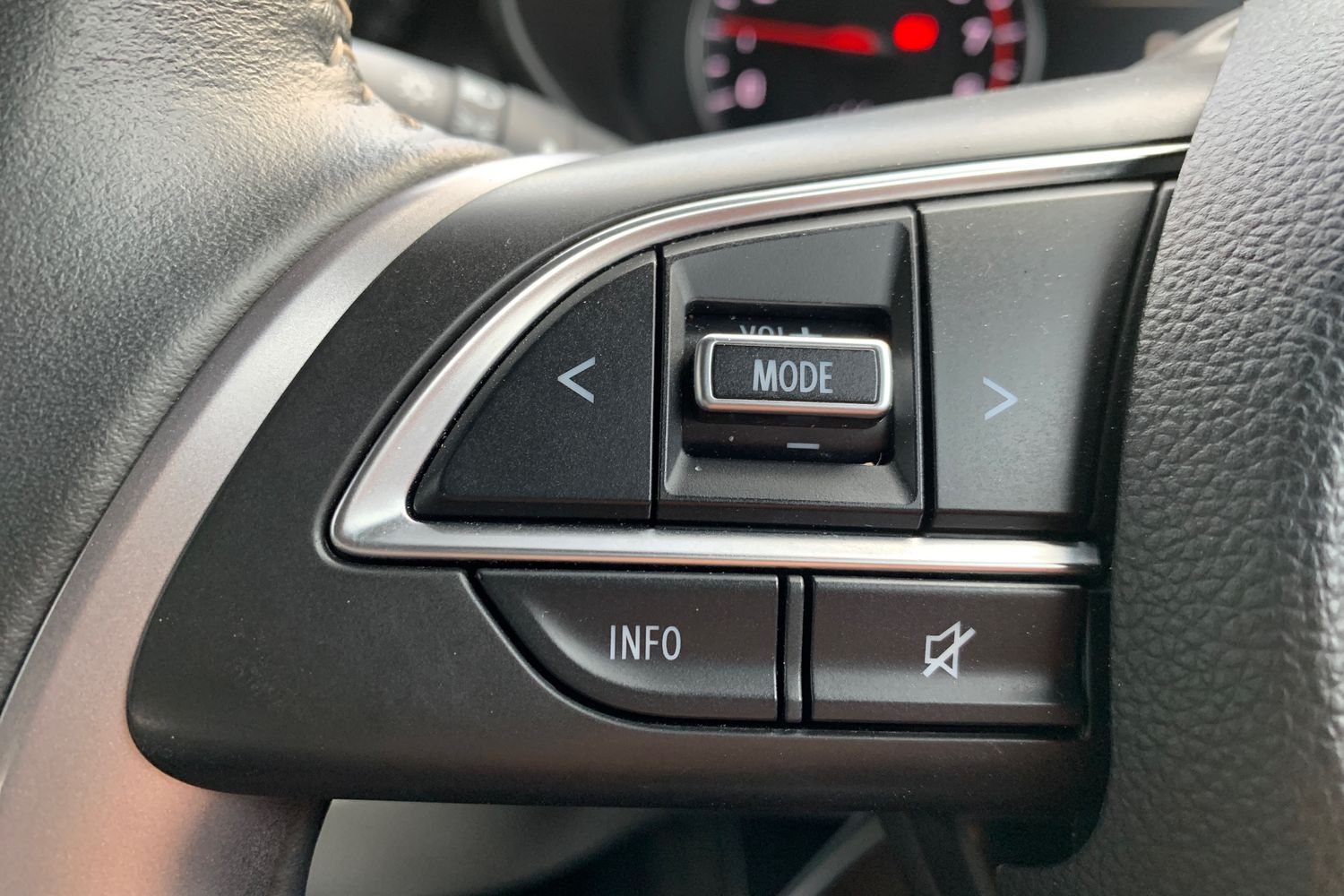 Used Suzuki Swift 2024 for sale - 77133857: Photo 21