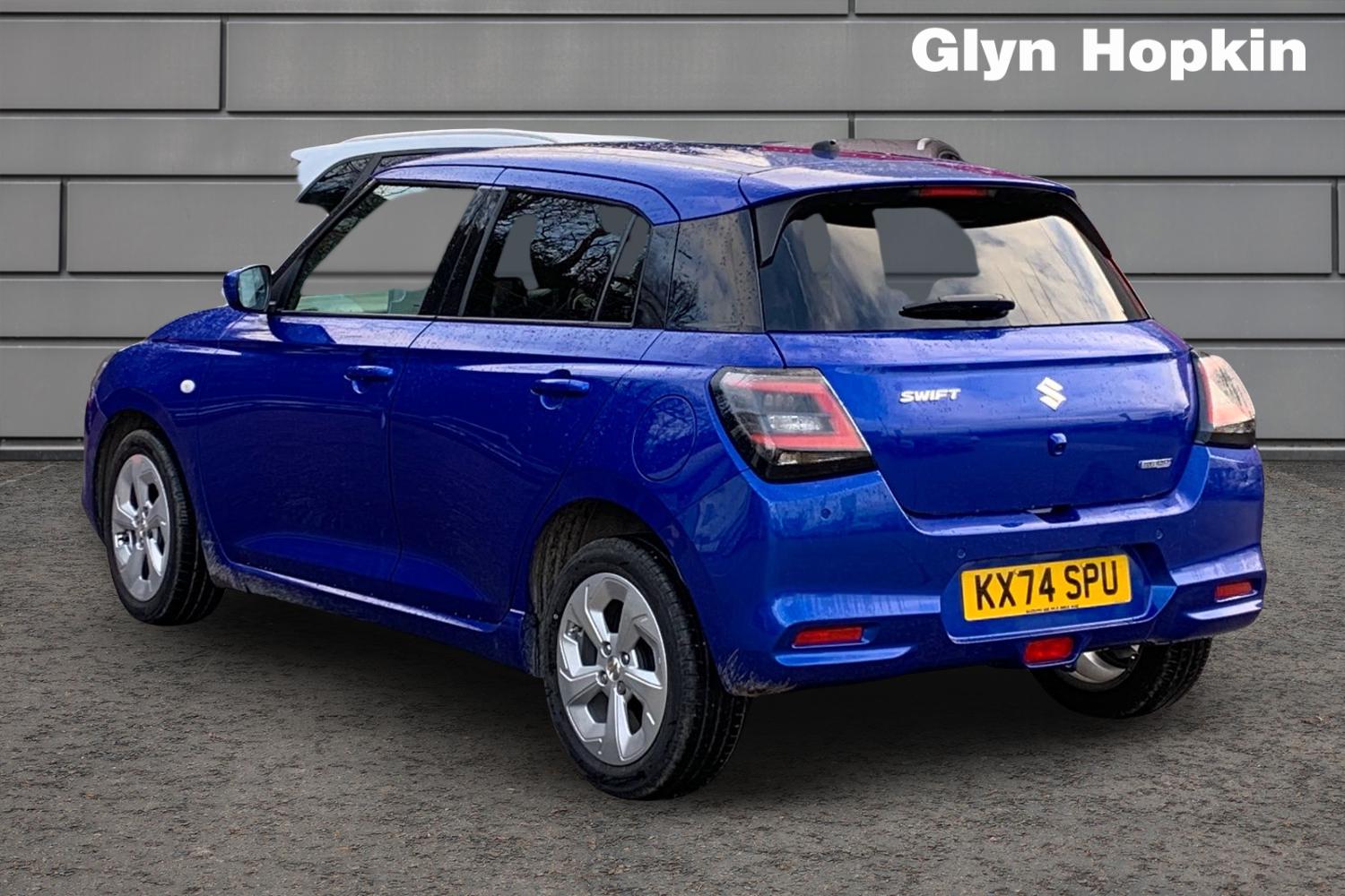 Used Suzuki Swift 2024 for sale - 77133857: Photo 5