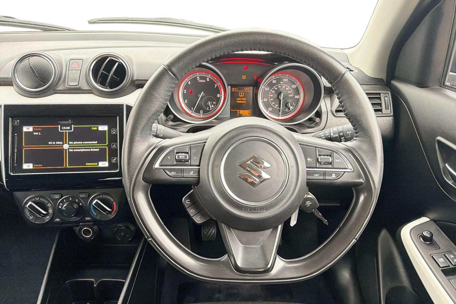 Used Suzuki Swift 2022 for sale - 76773272: Photo 11