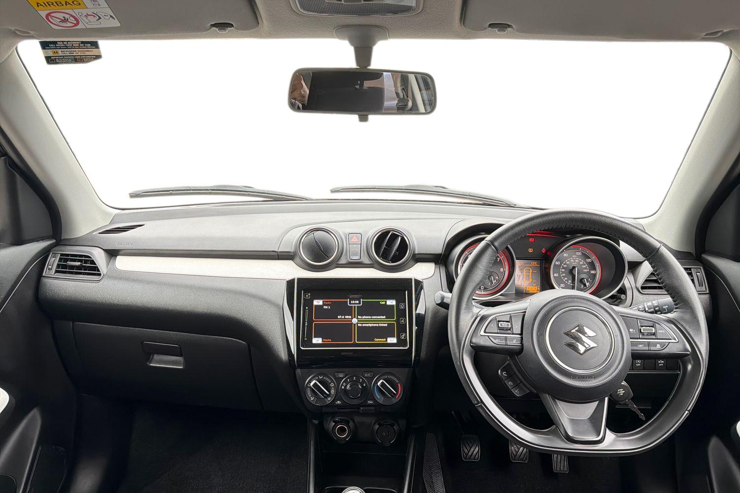 Used Suzuki Swift 2022 for sale - 76773272: Photo 12