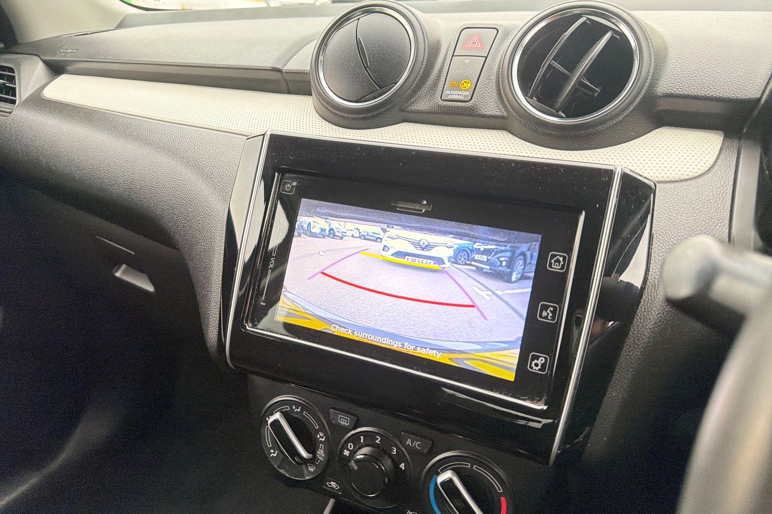 Used Suzuki Swift 2022 for sale - 76773272: Photo 19