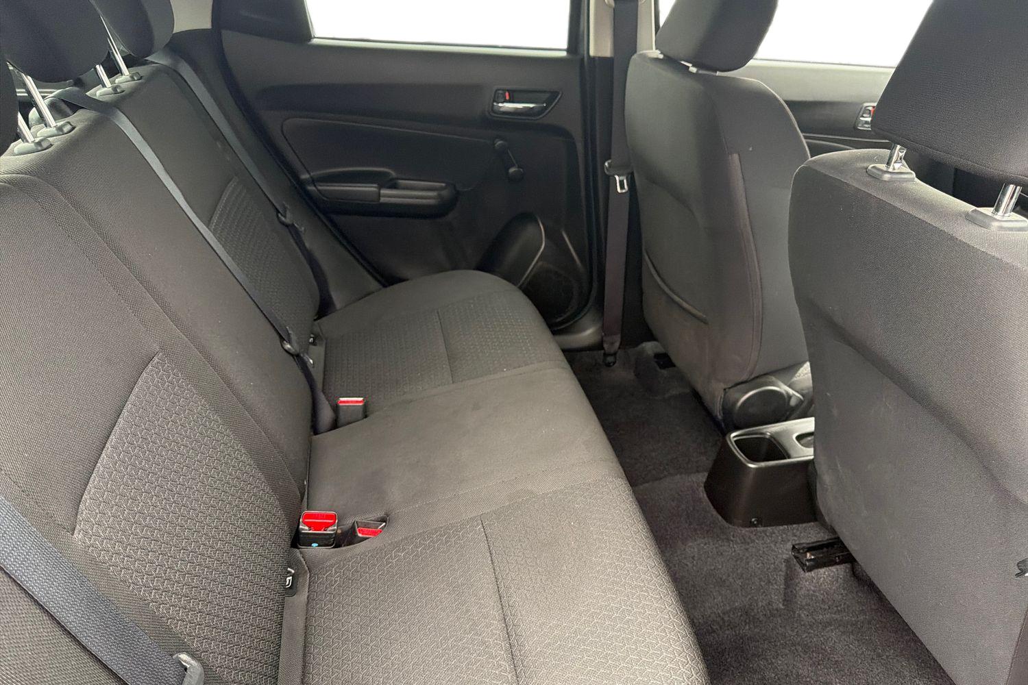 Used Suzuki Swift 2022 for sale - 76773272: Photo 23