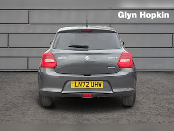 Used Suzuki Swift 2022 for sale - 76773272: Photo