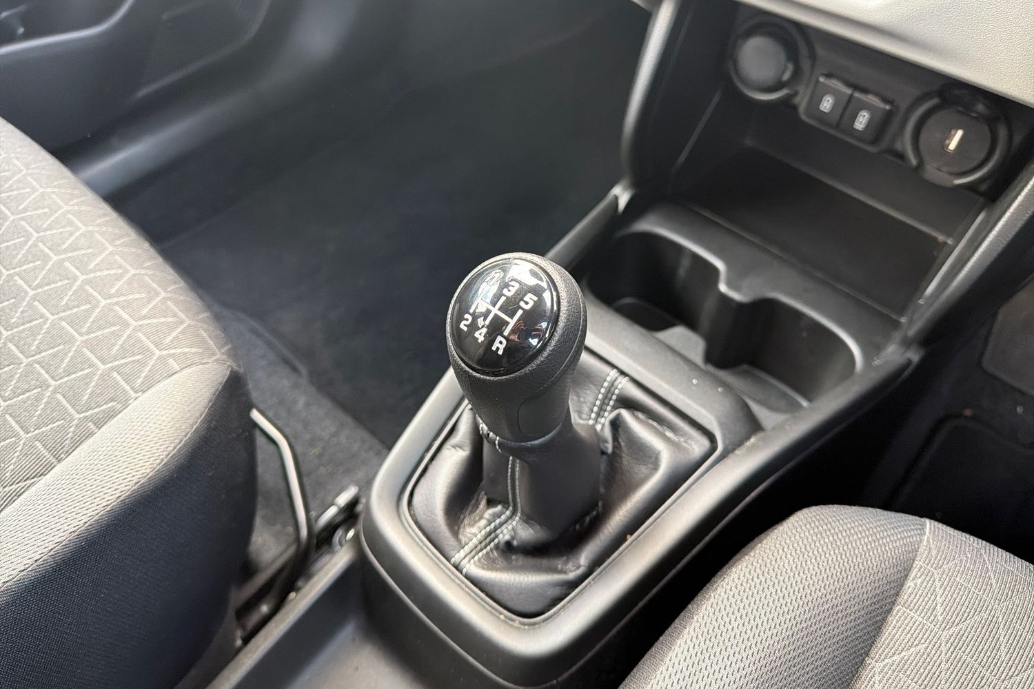 Used Suzuki Swift 2024 for sale - 78008985: Photo 14