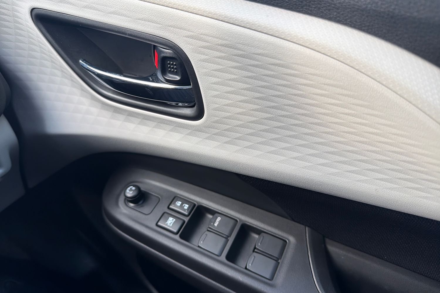 Used Suzuki Swift 2024 for sale - 78008985: Photo 16