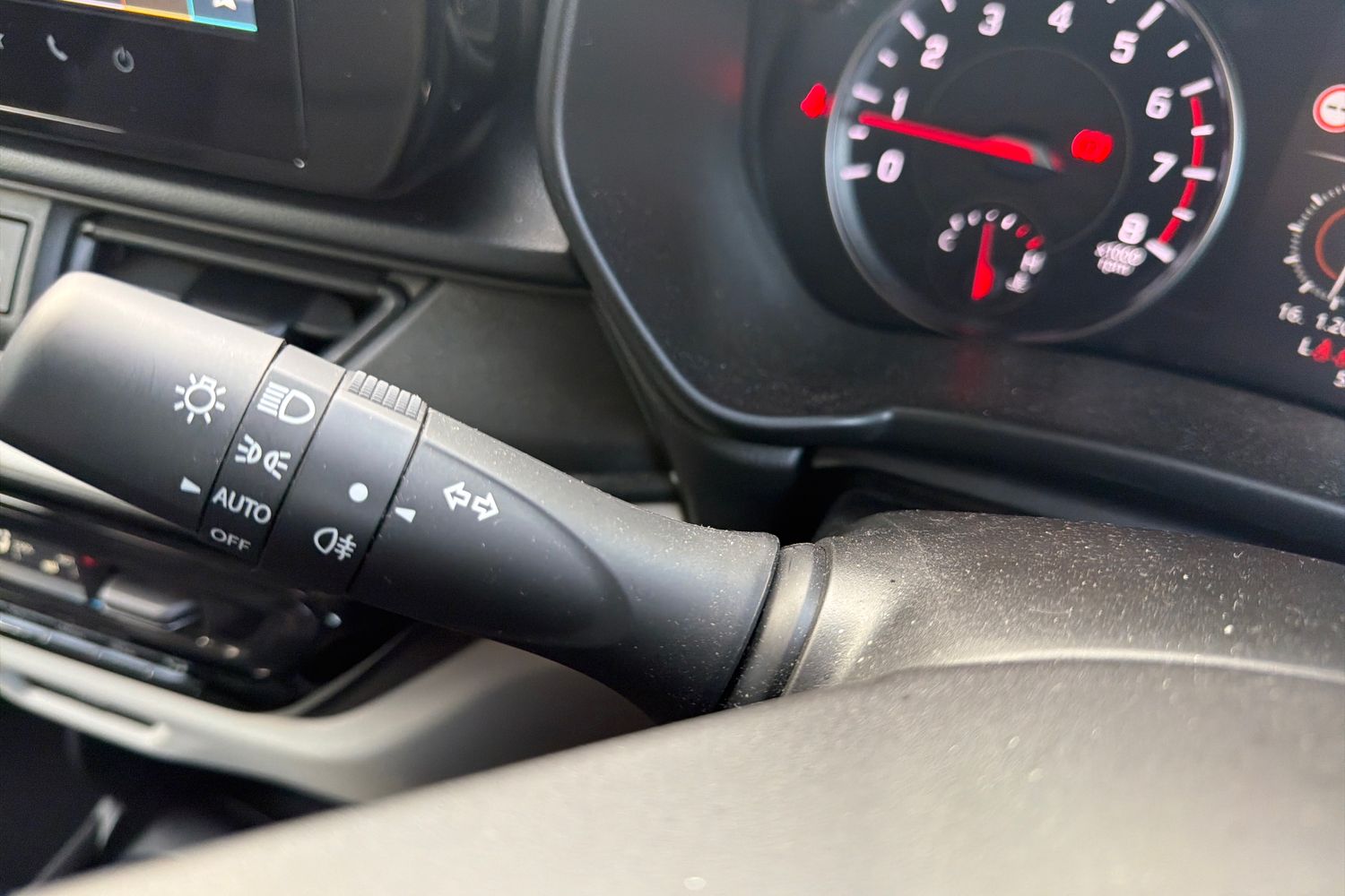 Used Suzuki Swift 2024 for sale - 78008985: Photo 38