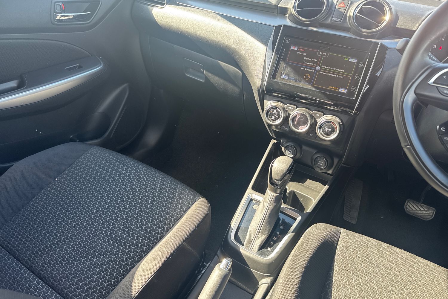 Used Suzuki Swift 2023 for sale - 76154851: Photo 14