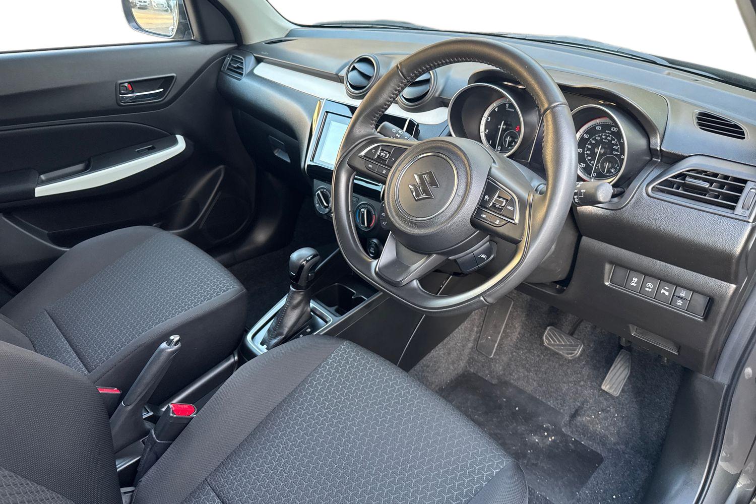 Used Suzuki Swift 2023 for sale - 76265482: Photo 10