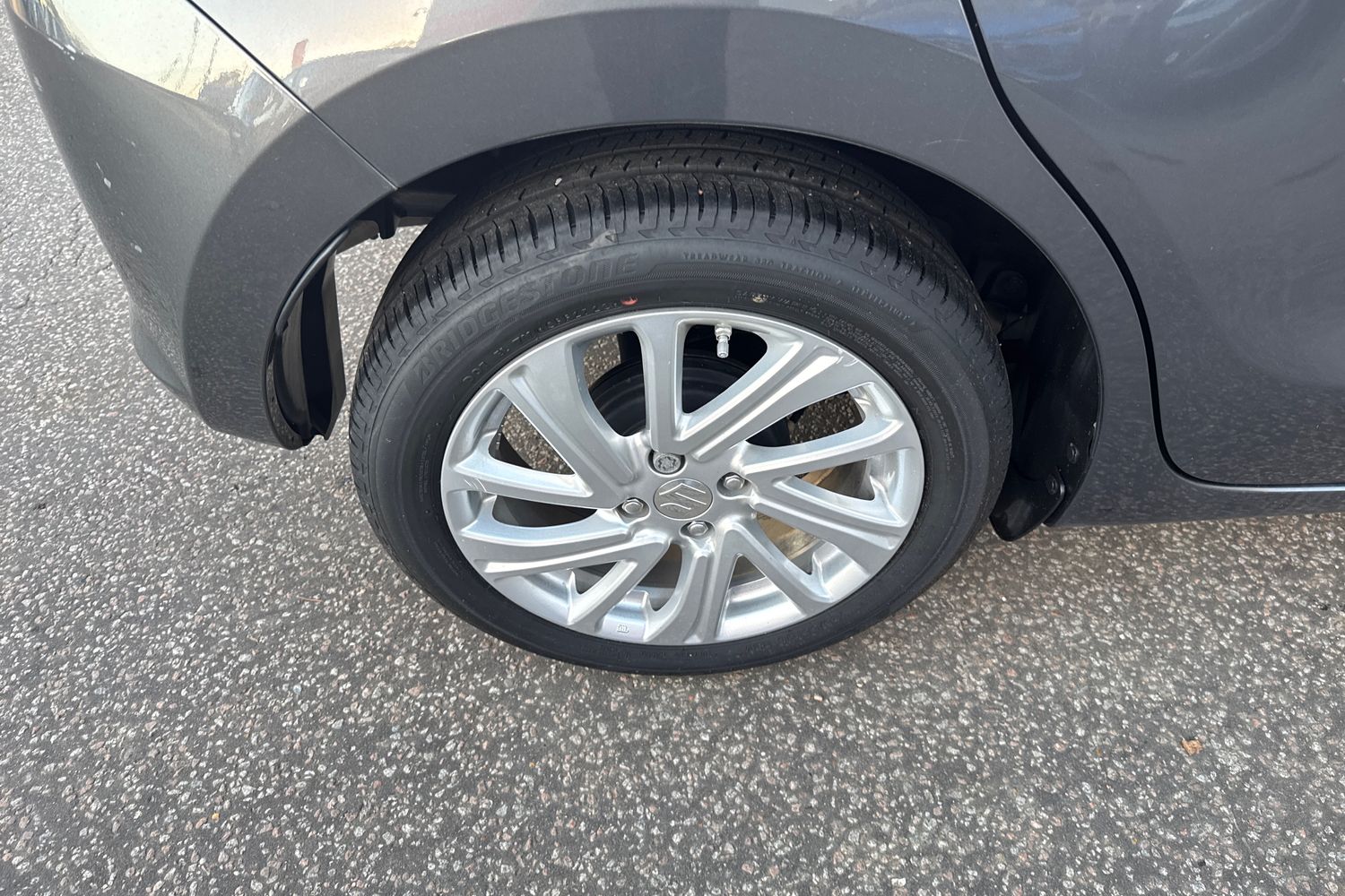 Used Suzuki Swift 2023 for sale - 76265482: Photo 25