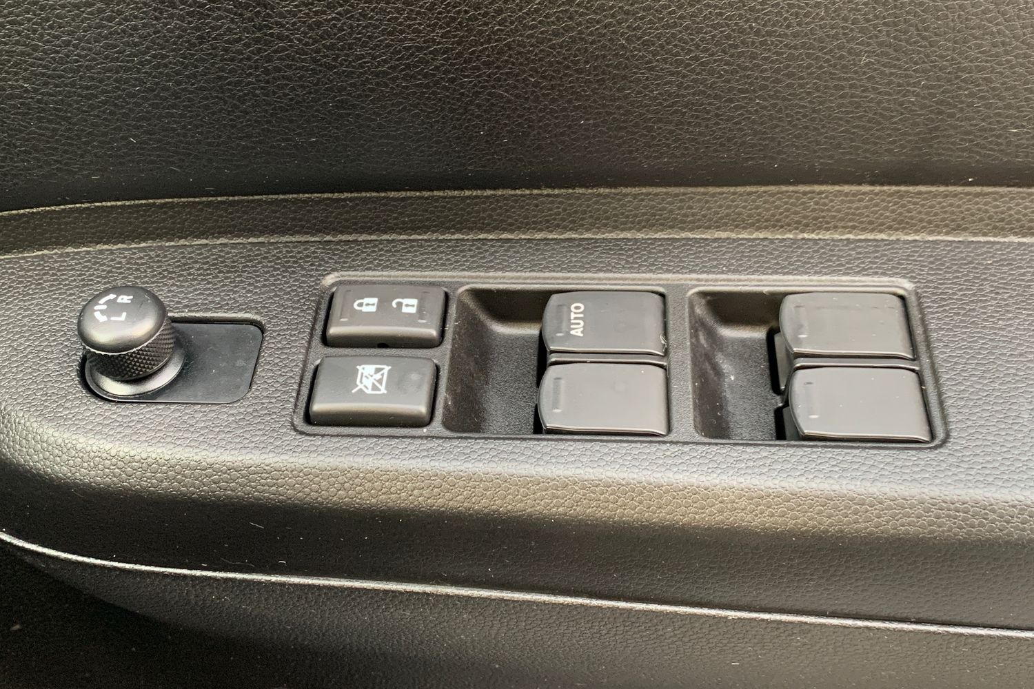 Used Suzuki Ignis 2023 for sale - 76140404: Photo 16