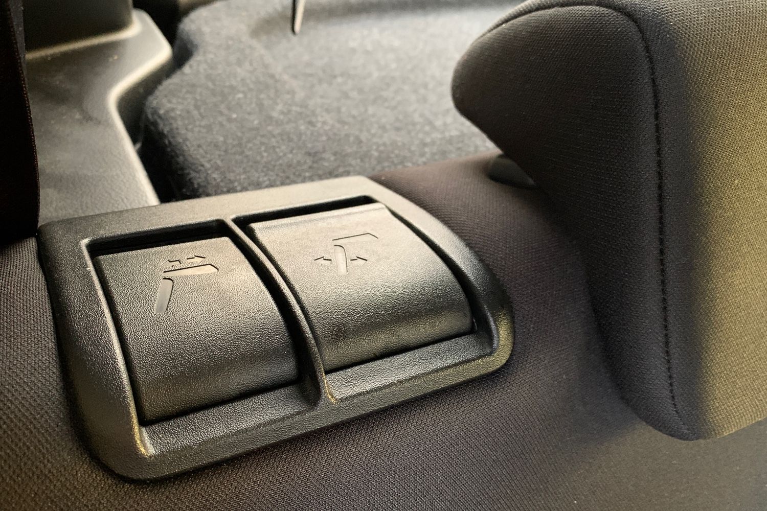 Used Suzuki Ignis 2023 for sale - 76140404: Photo 40