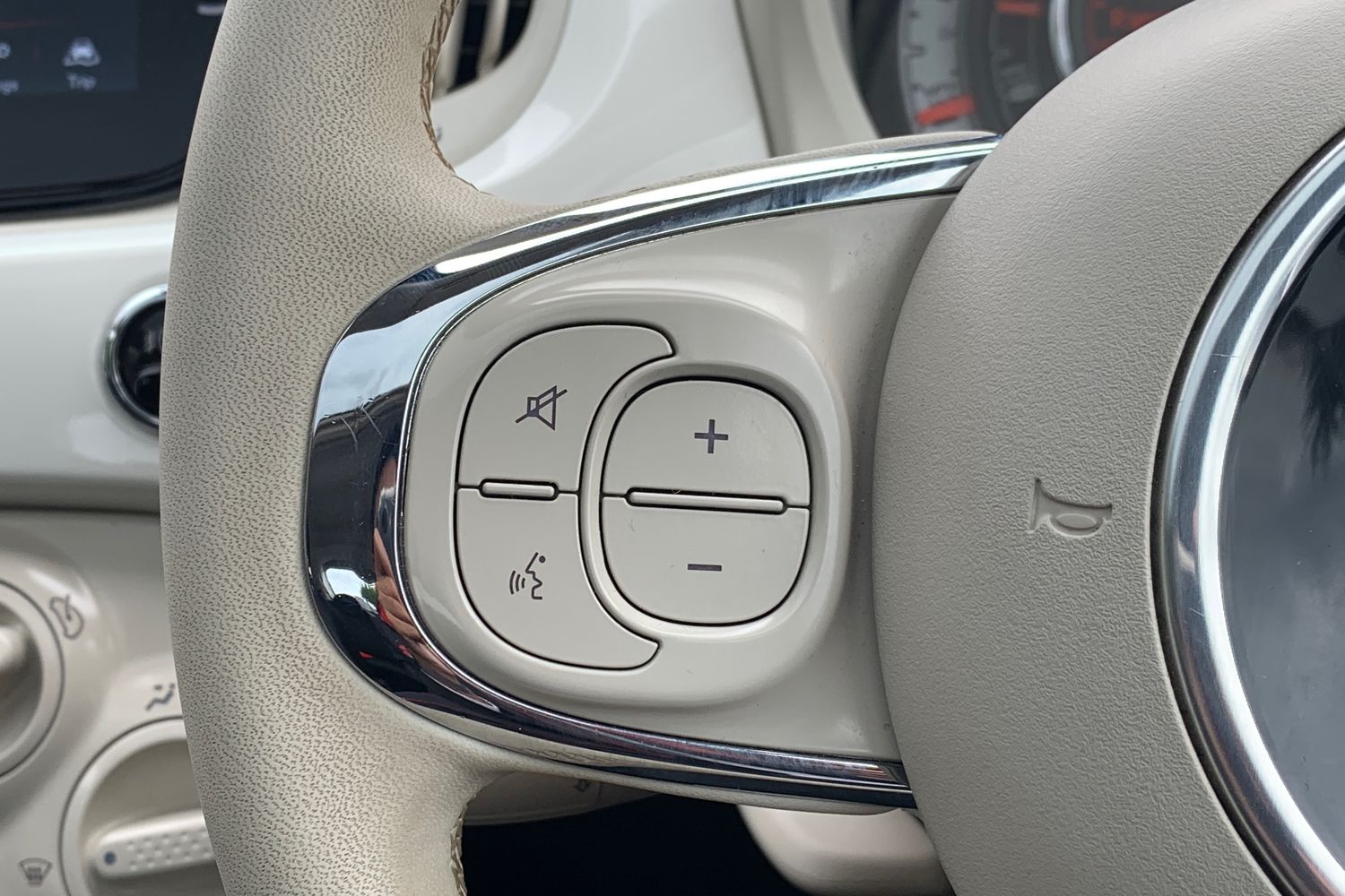 Used Fiat 500 2023 for sale - 75943289: Photo 21