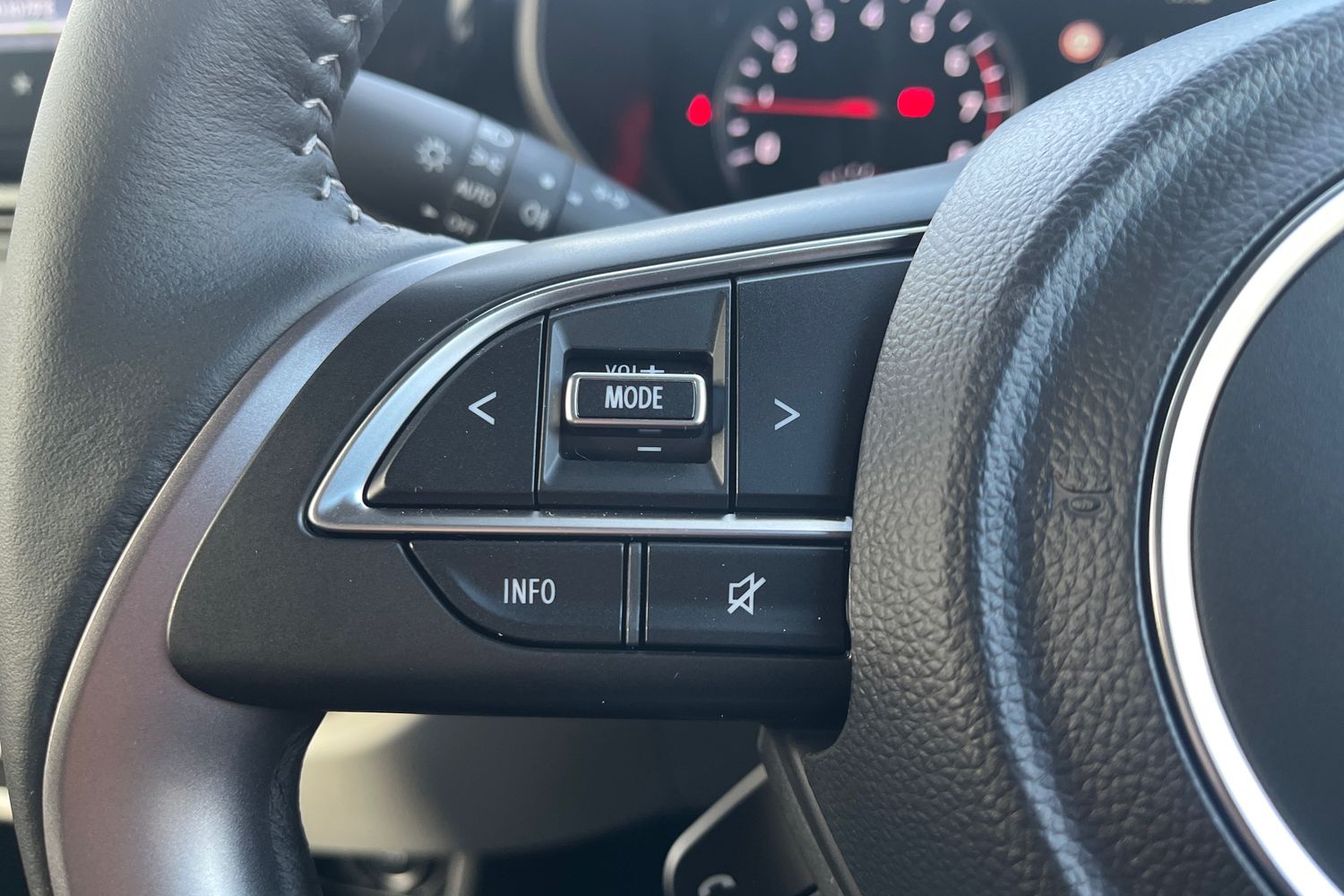 Used Suzuki Swift 2025 for sale - 77116112: Photo 21