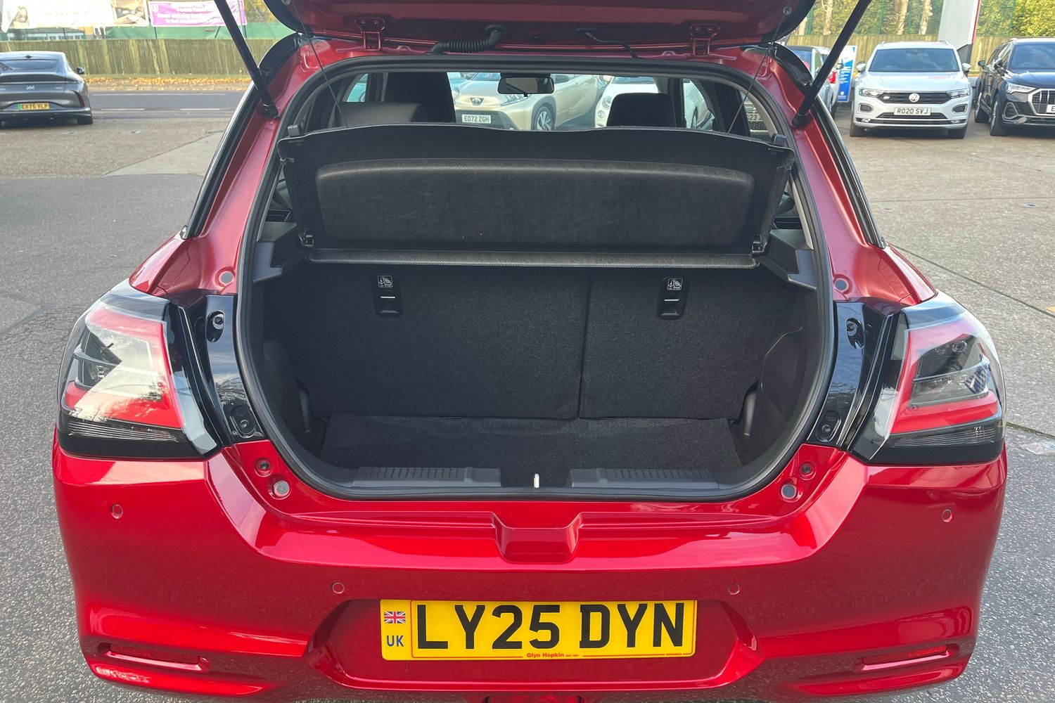 Used Suzuki Swift 2025 for sale - 77116112: Photo 24