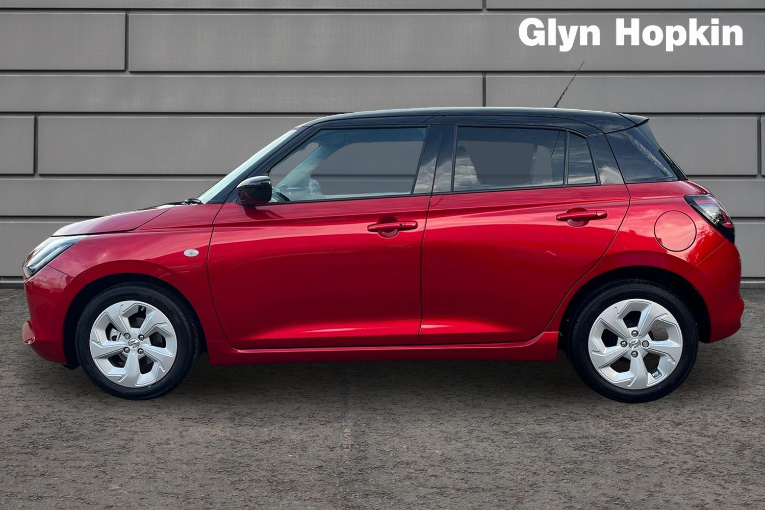 Used Suzuki Swift 2025 for sale - 77116112: Photo 6