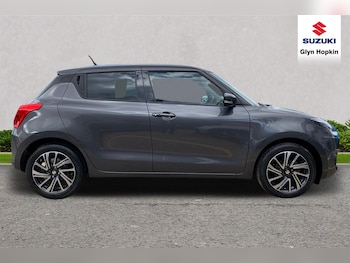 Used Suzuki Swift 2023 for sale - 76447314: Photo