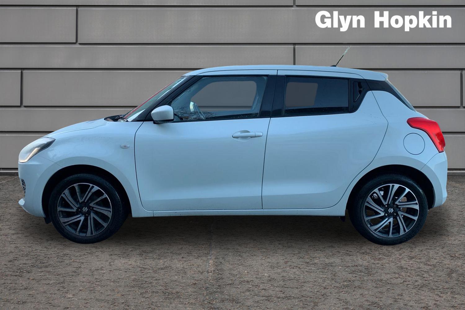 Used Suzuki Swift 2021 for sale - 77205577: Photo 6