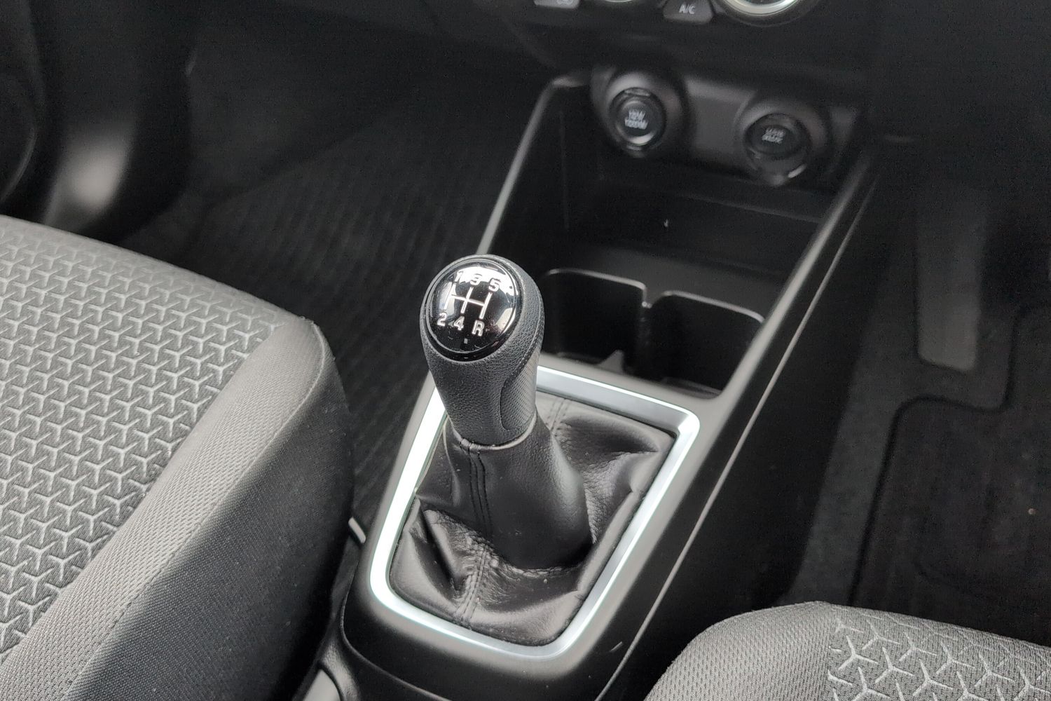 Used Suzuki Swift 2023 for sale - 77499687: Photo 14