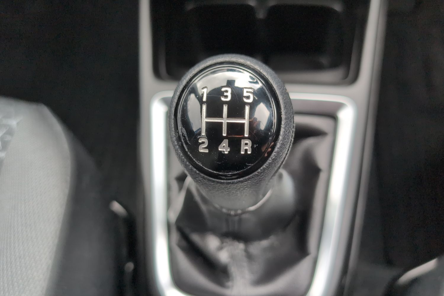 Used Suzuki Swift 2023 for sale - 77499687: Photo 36