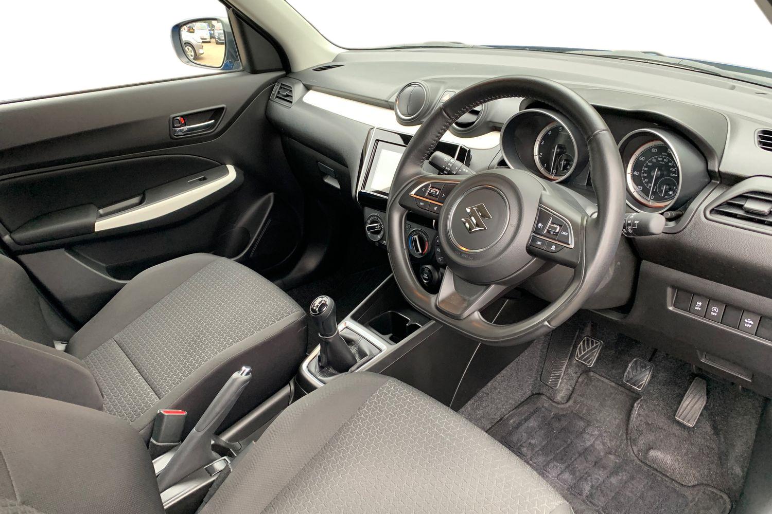 Used Suzuki Swift 2021 for sale - 76161416: Photo 10