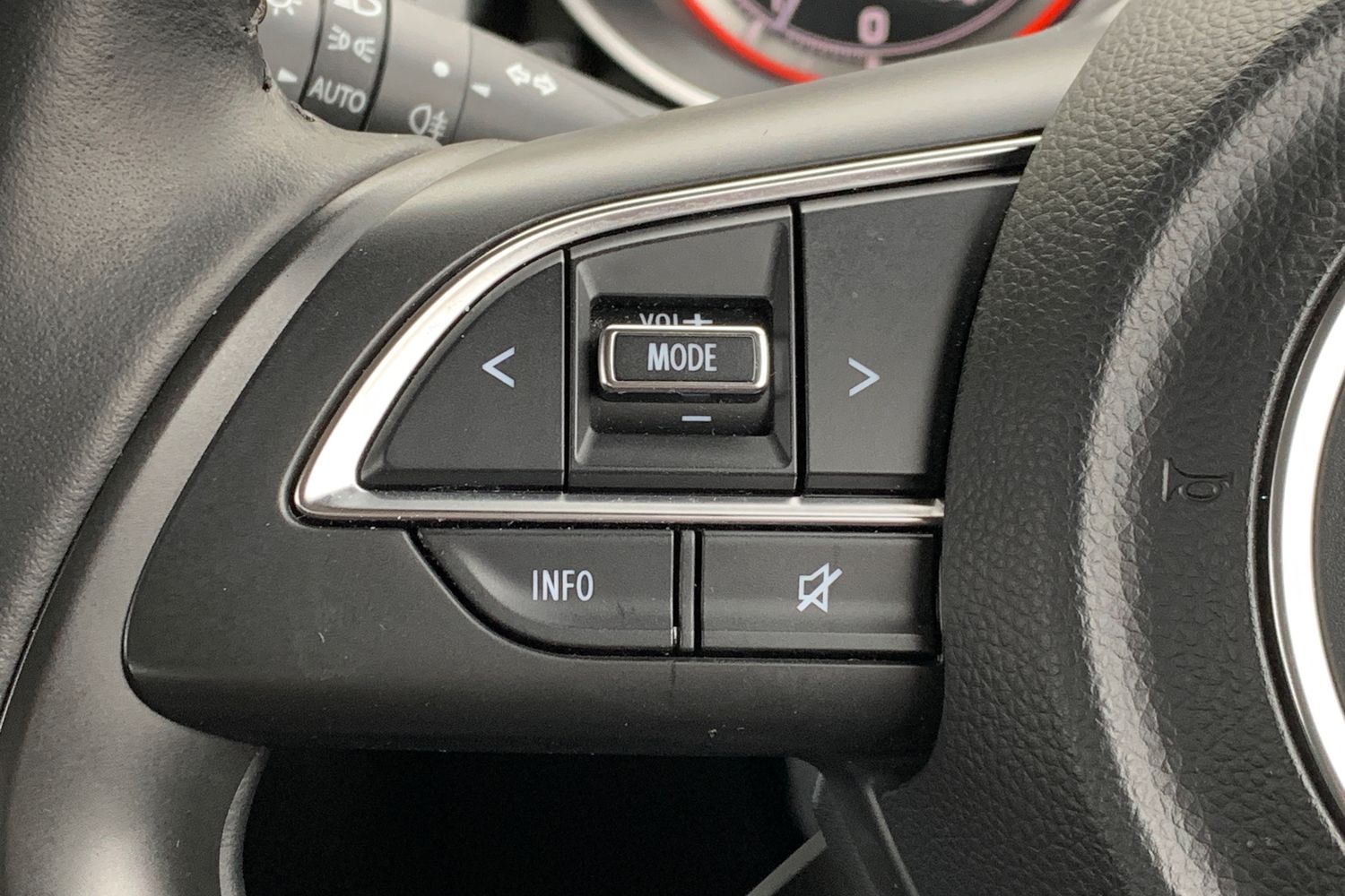 Used Suzuki Swift 2021 for sale - 76161416: Photo 21