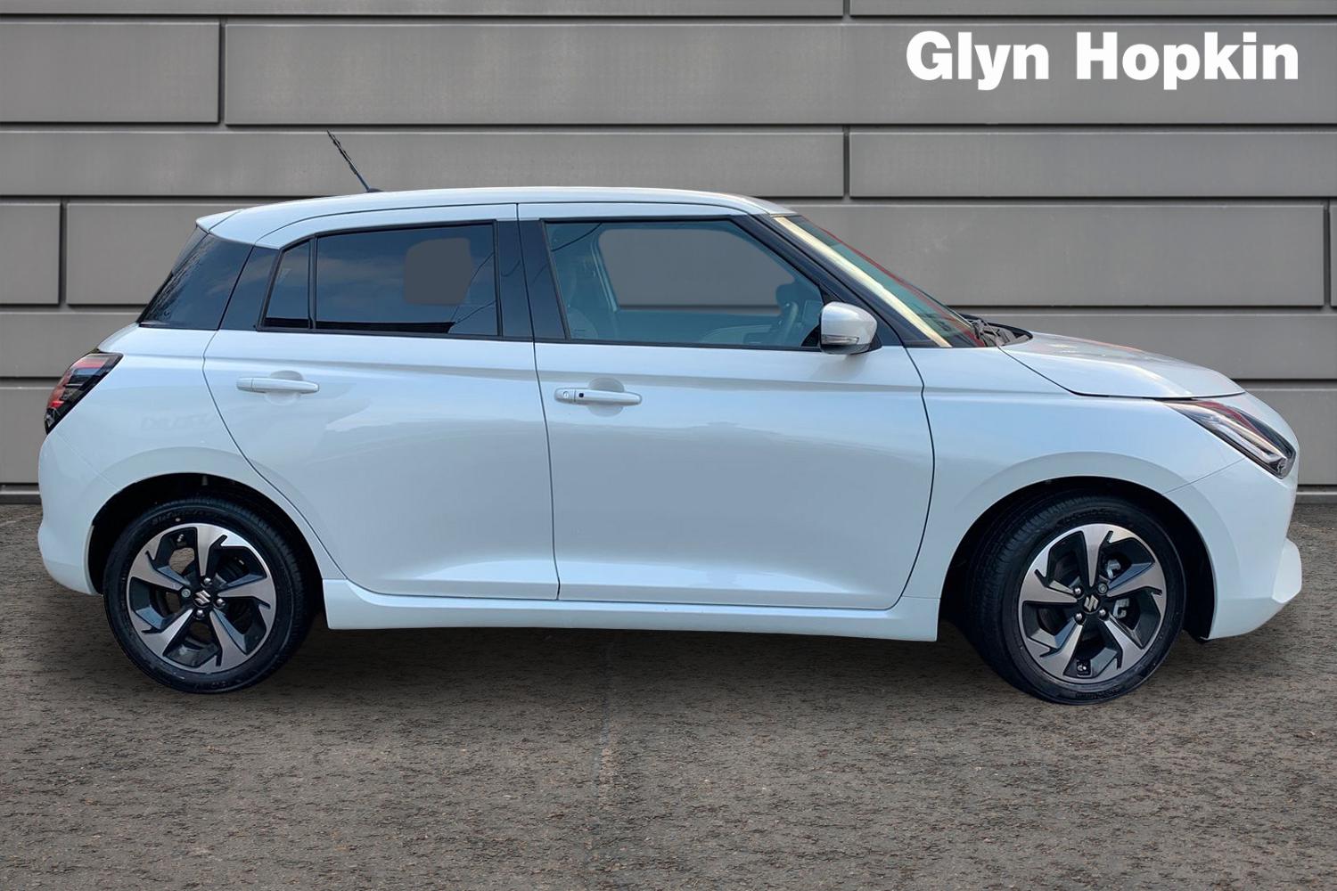 Used Suzuki Swift 2025 for sale - 77133961: Photo 2