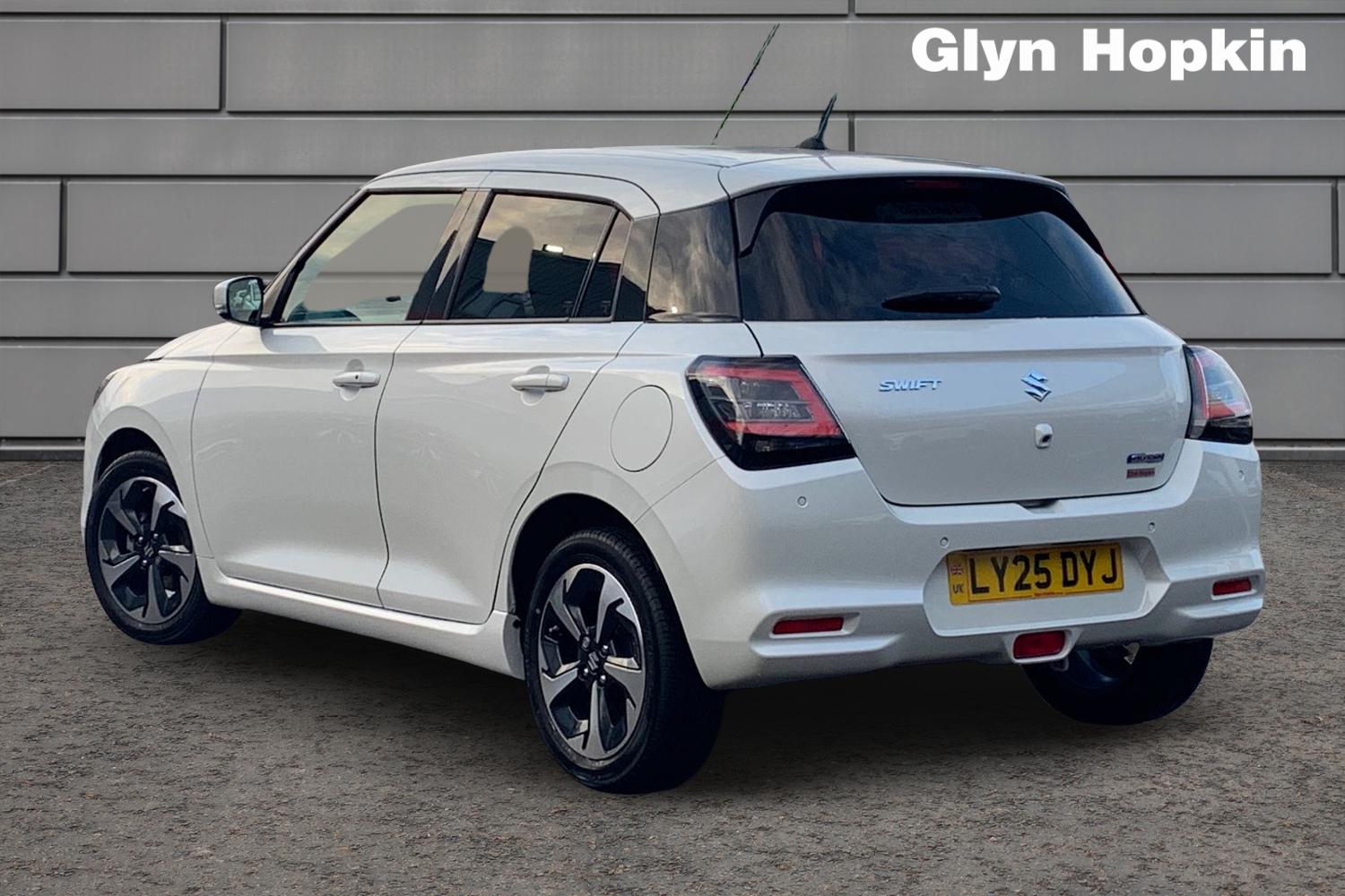 Used Suzuki Swift 2025 for sale - 77133961: Photo 5