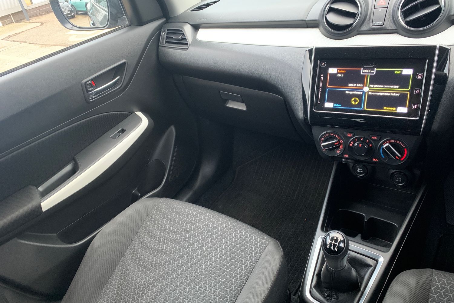 Used Suzuki Swift 2023 for sale - 76894762: Photo 14