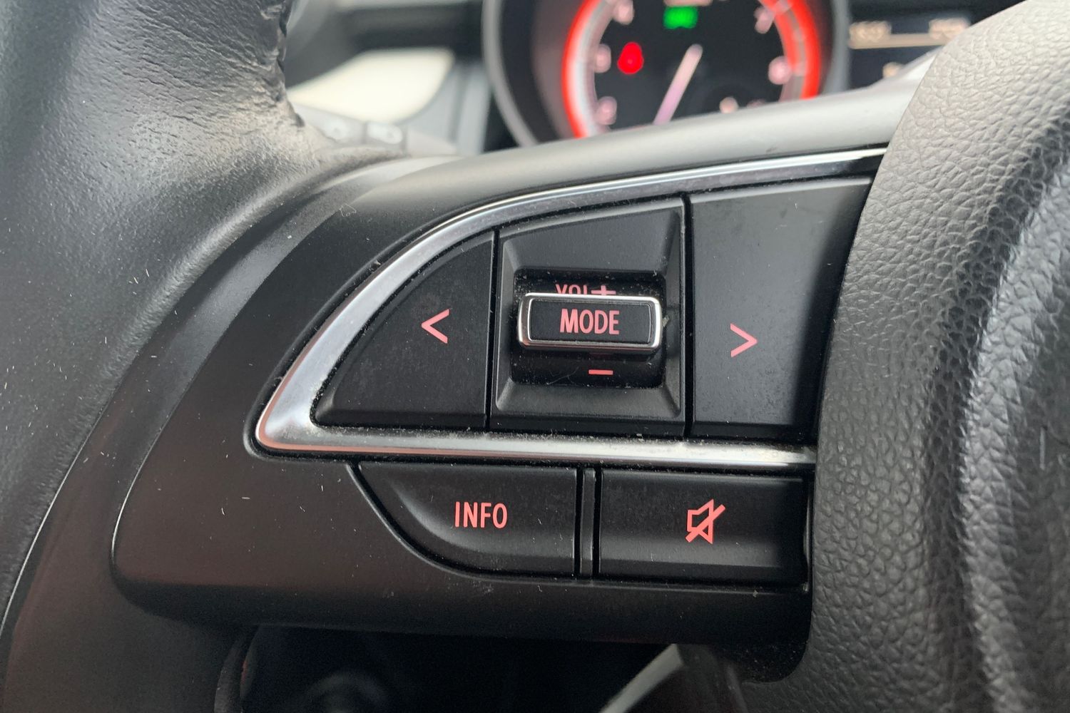 Used Suzuki Swift 2023 for sale - 76894762: Photo 21