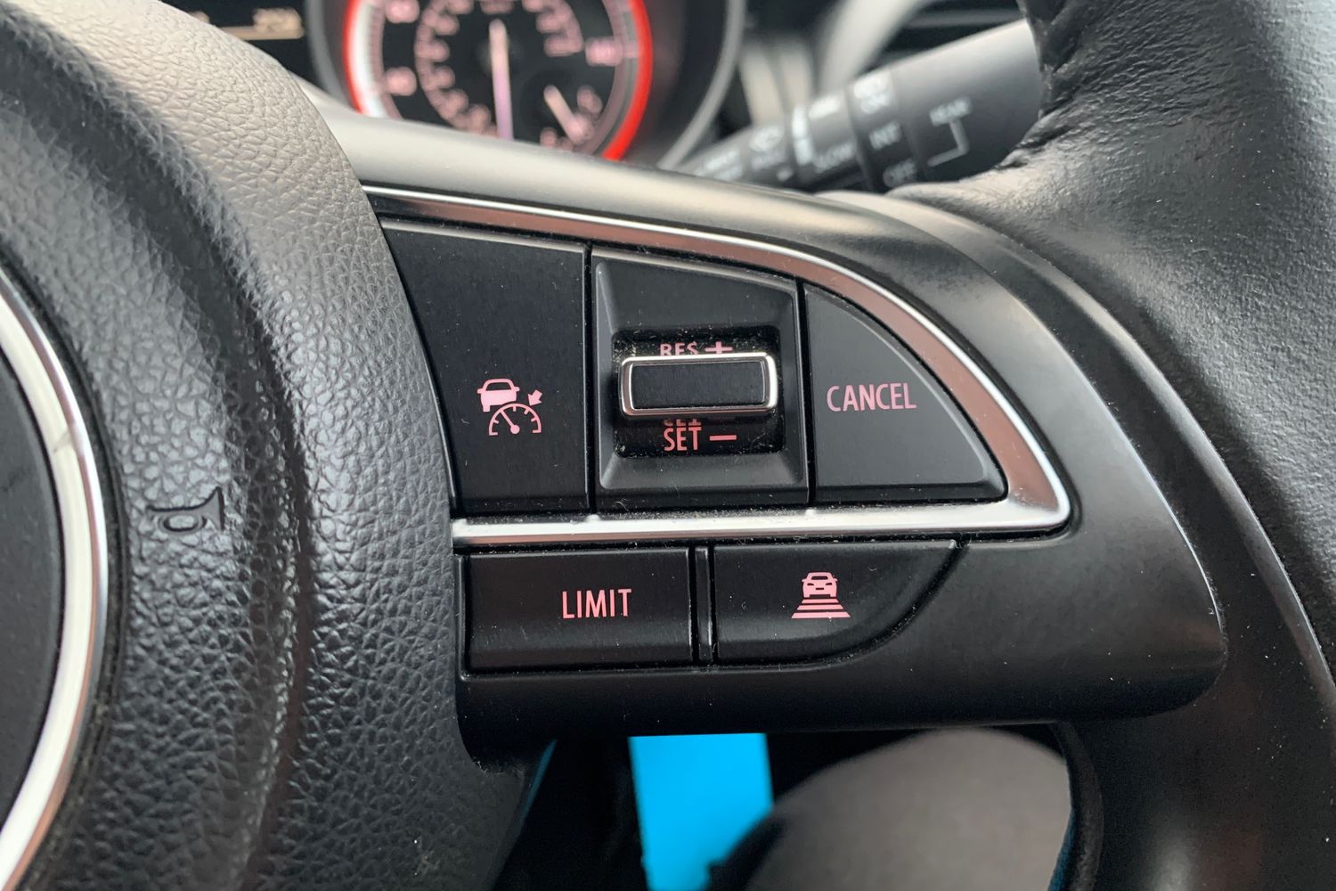 Used Suzuki Swift 2023 for sale - 76894762: Photo 22