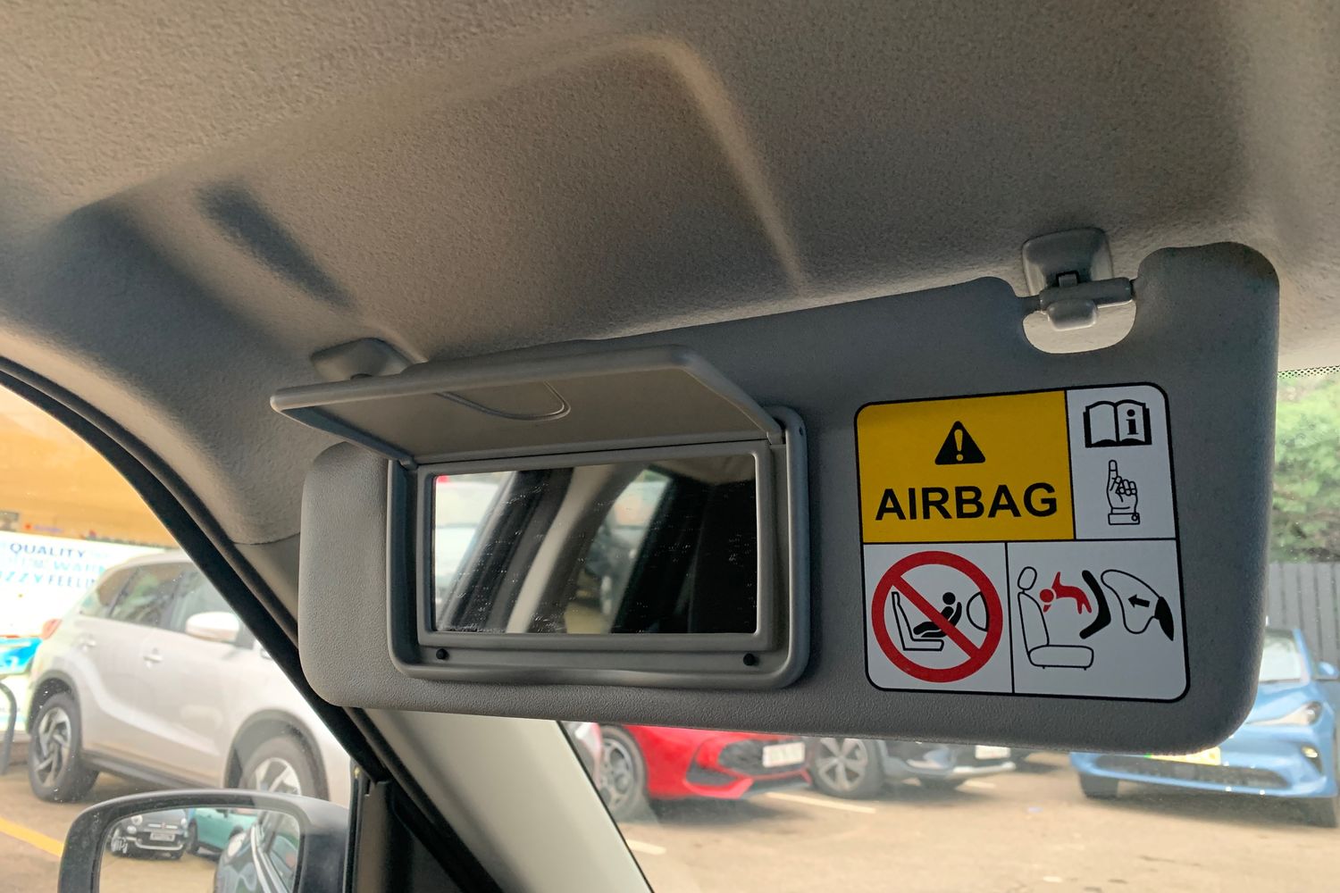 Used Suzuki Swift 2023 for sale - 76894762: Photo 30