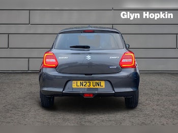 Used Suzuki Swift 2023 for sale - 76894762: Photo