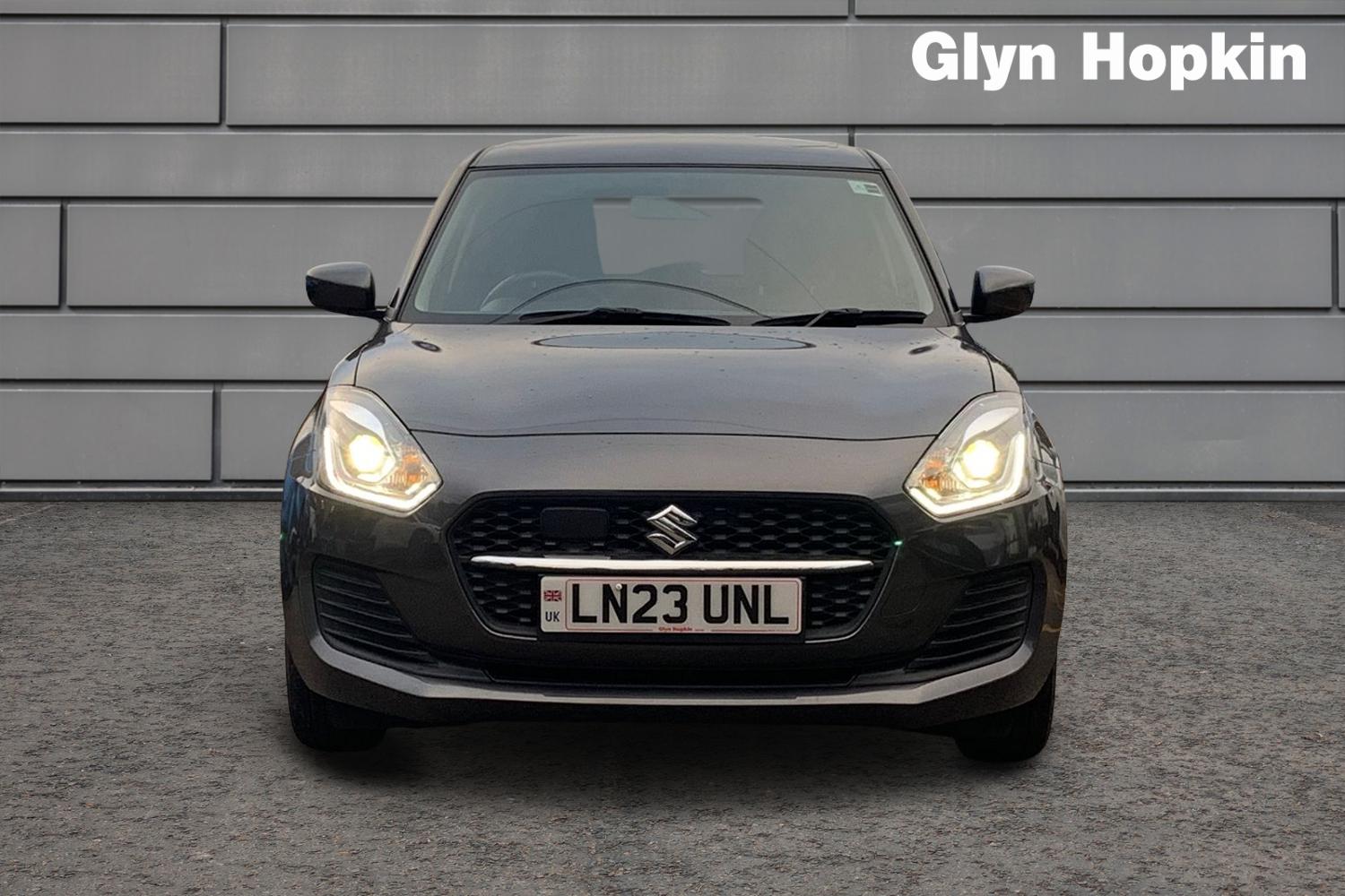 Used Suzuki Swift 2023 for sale - 76894762: Photo 8