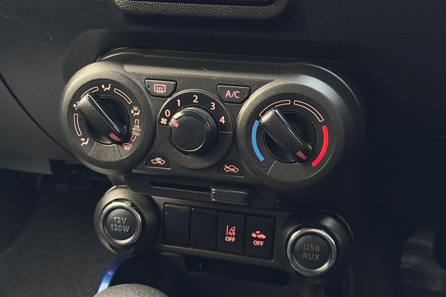 Used Suzuki Ignis 2023 for sale - 77588419: Photo 15