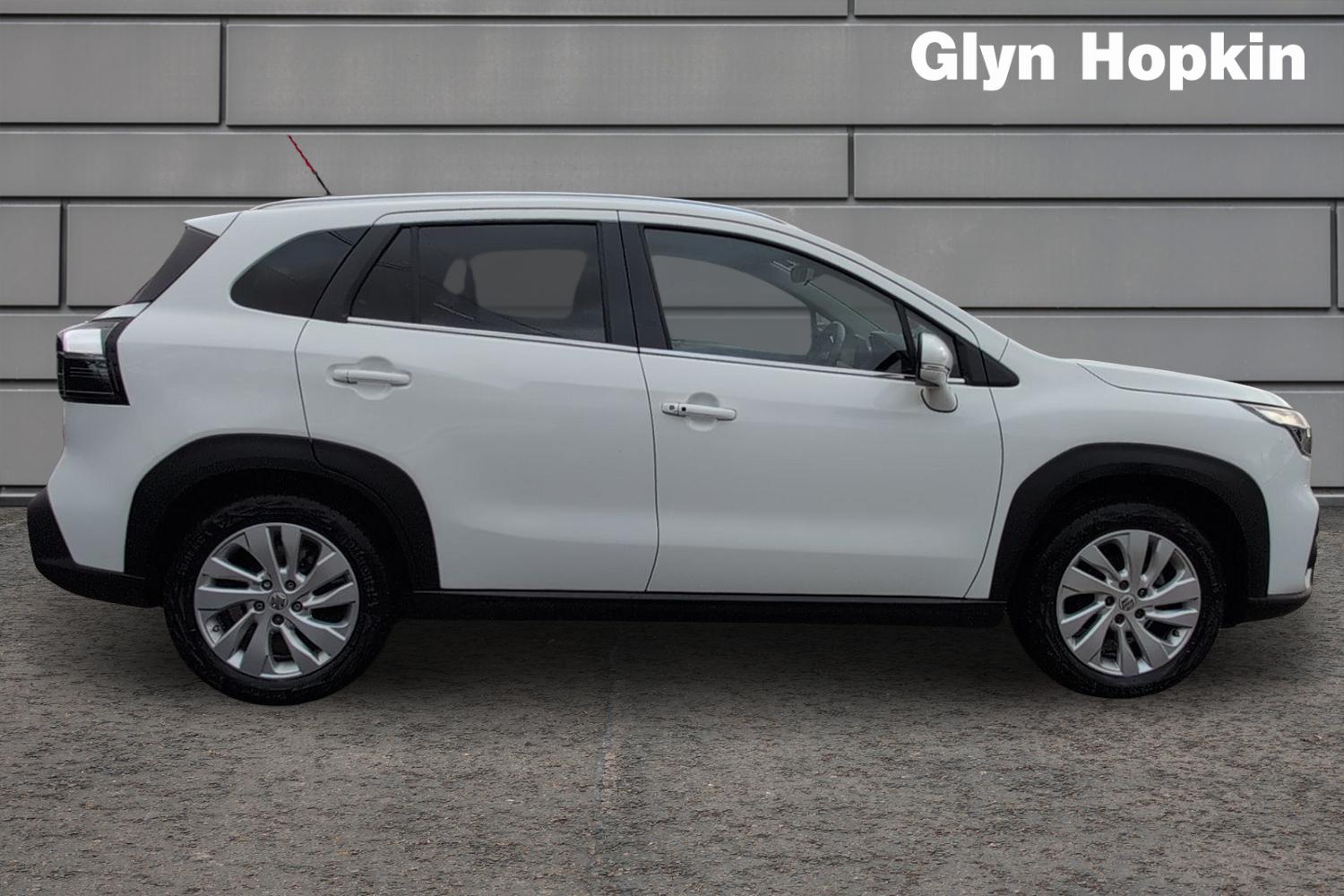 Used Suzuki SX4 S-Cross 2023 for sale - 77133853: Photo 2