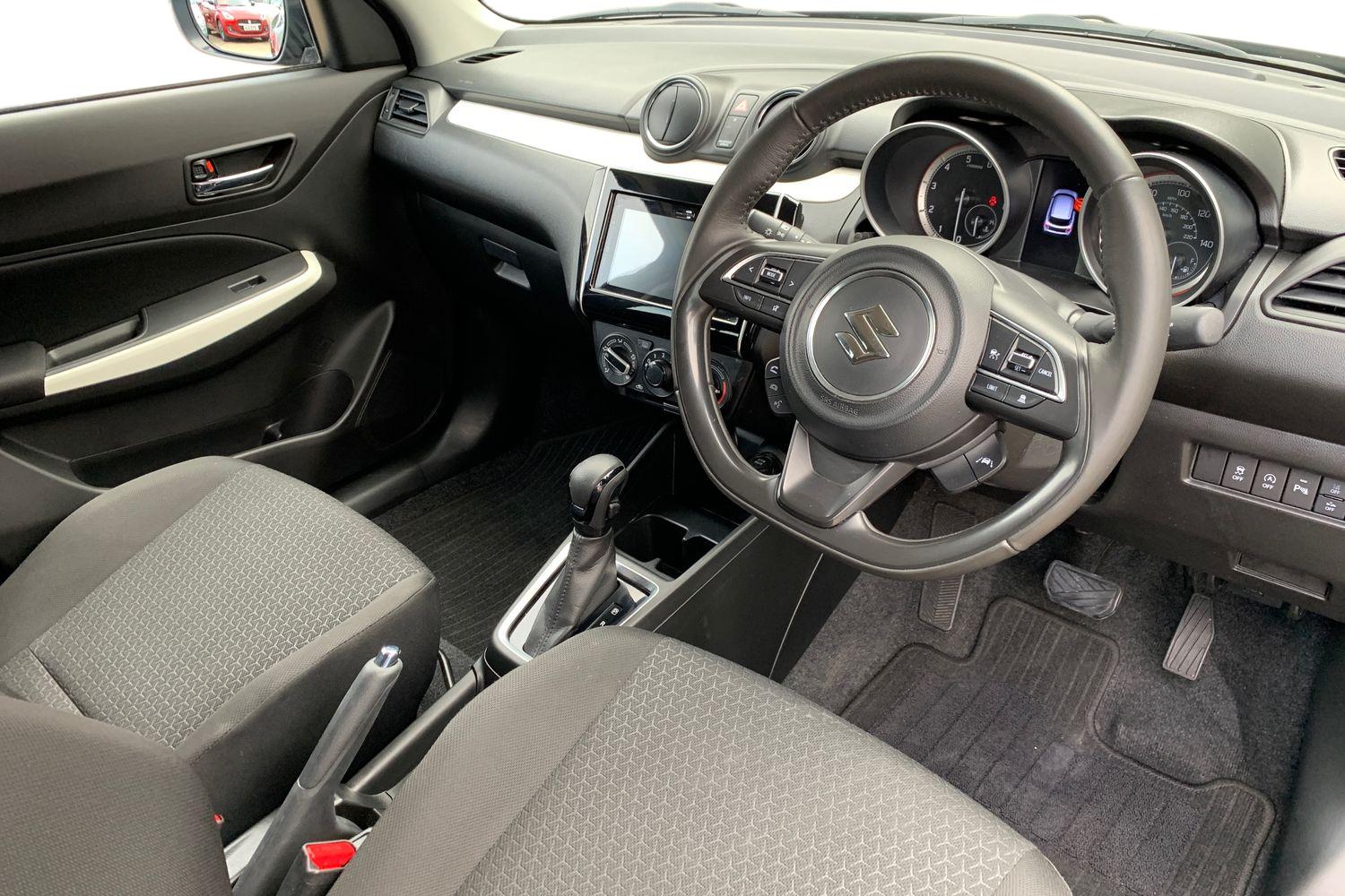 Used Suzuki Swift 2023 for sale - 76161239: Photo 10