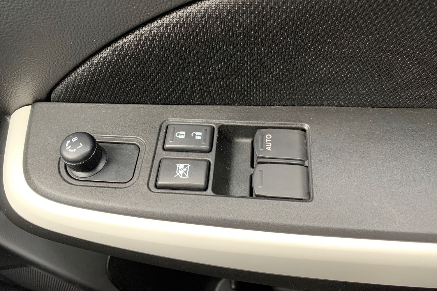 Used Suzuki Swift 2023 for sale - 76161239: Photo 16