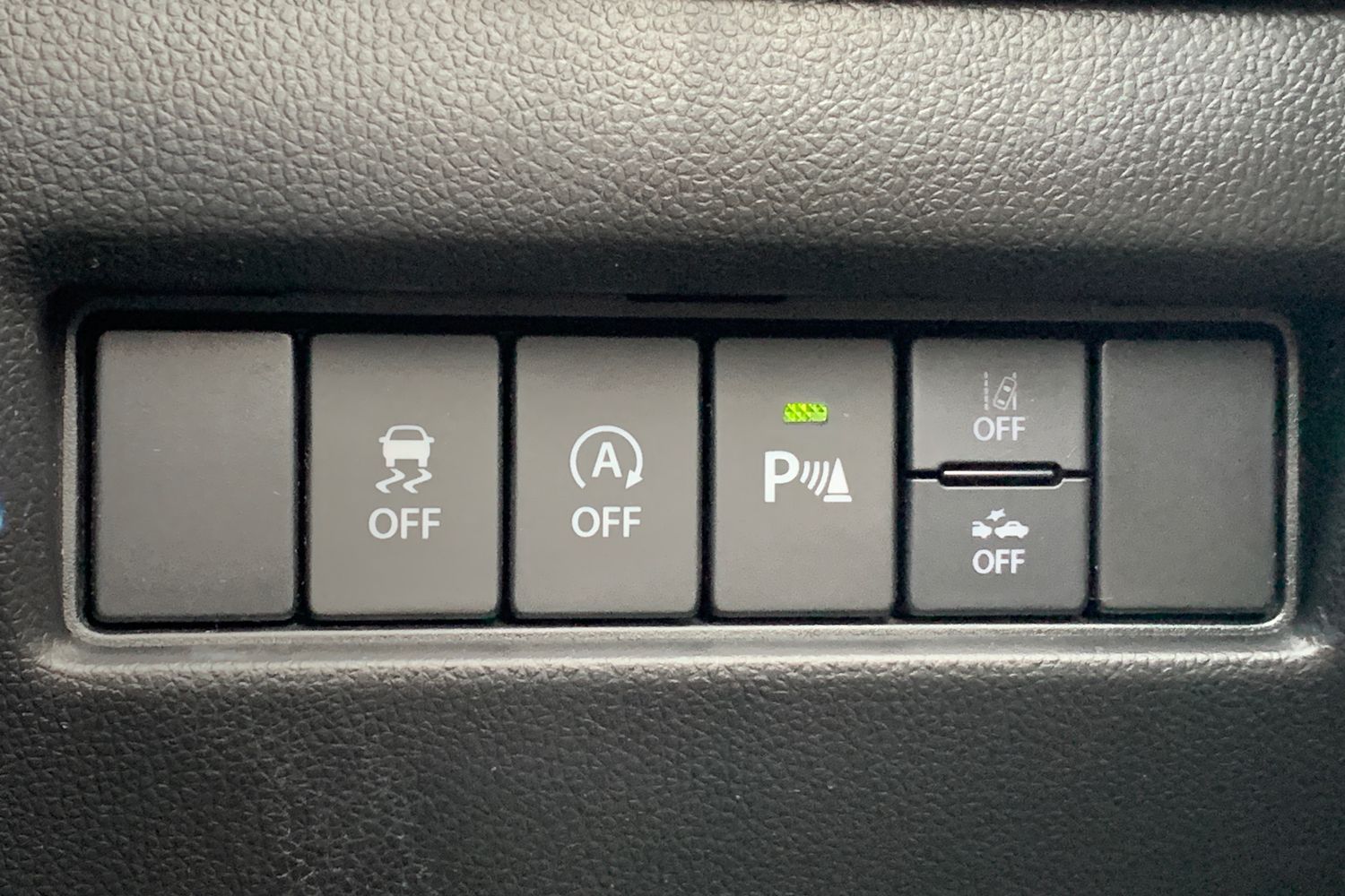 Used Suzuki Swift 2023 for sale - 76161239: Photo 29