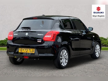 Used Suzuki Swift 2023 for sale - 76161239: Photo