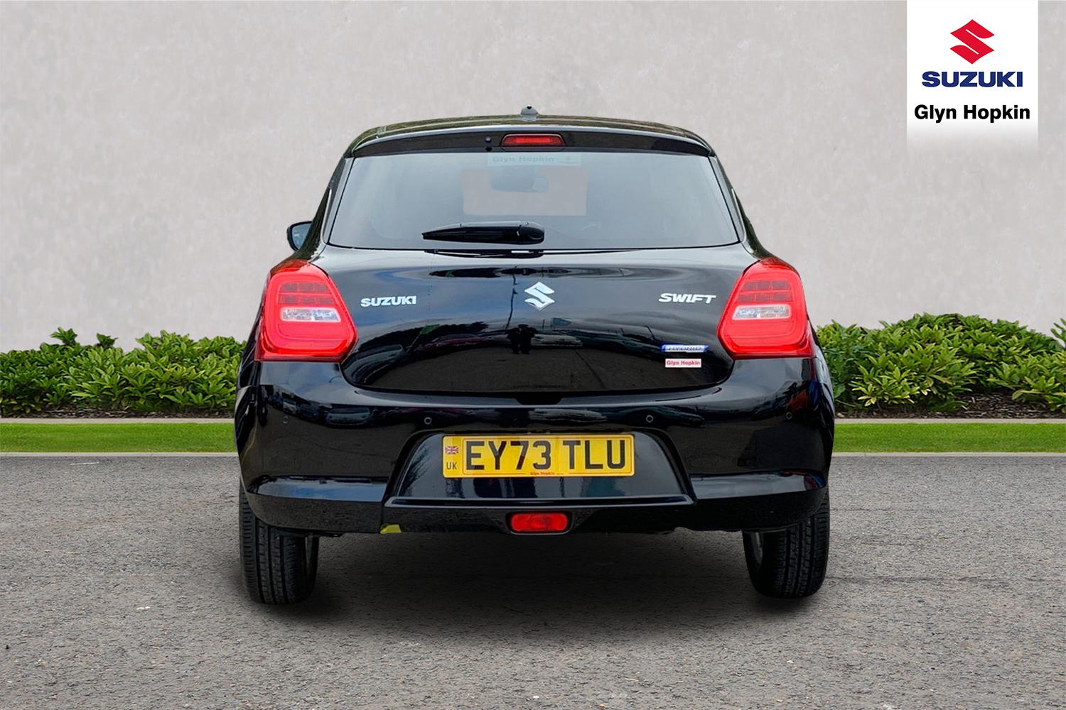 Used Suzuki Swift 2023 for sale - 76161239: Photo 4