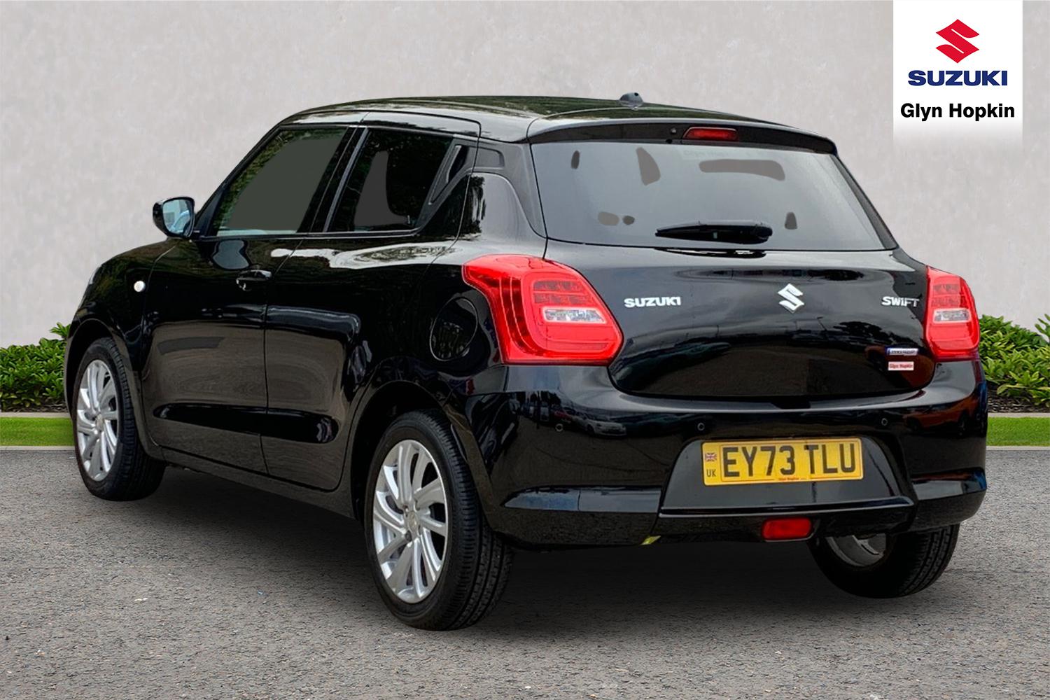 Used Suzuki Swift 2023 for sale - 76161239: Photo 5