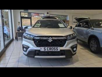 Used Suzuki SX4 S-Cross  for sale - 73665700: Photo