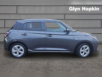 Used Suzuki Swift 2024 for sale - 78049835: Photo